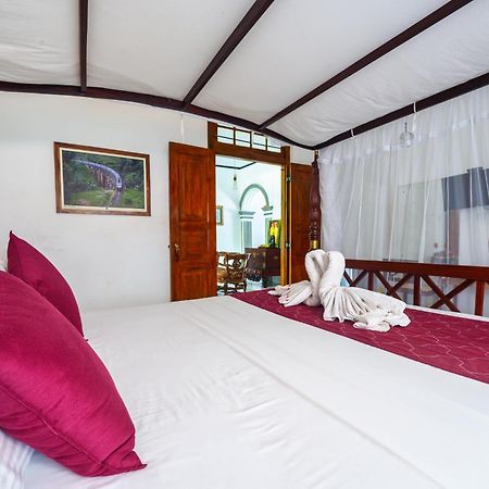 Villa 80 Bentota Esterno foto